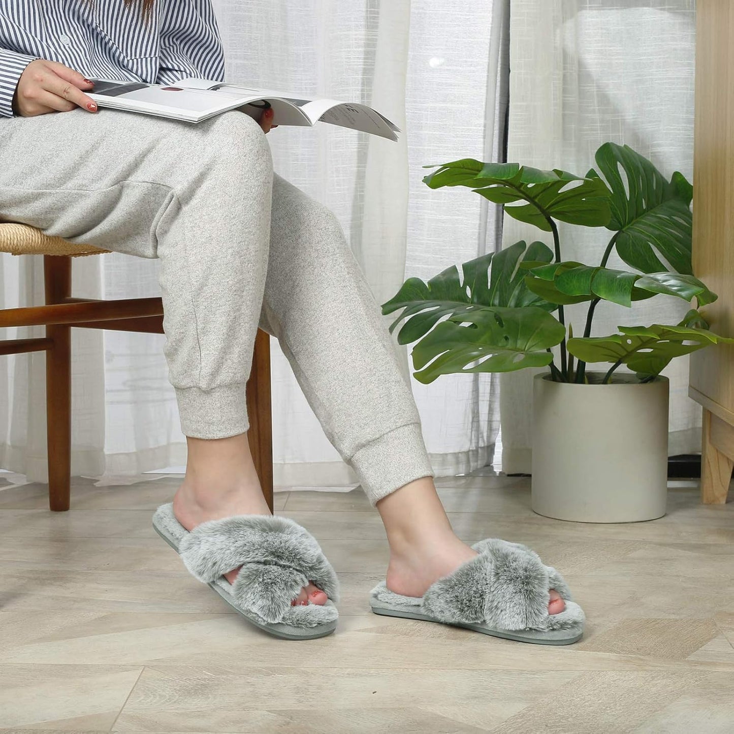 Womens Cross Band Slippers Cozy Furry Fuzzy House Slippers Open Toe Fluffy Indoor Shoes Outdoor Slip on Warm Breathable Anti-Skid Sole